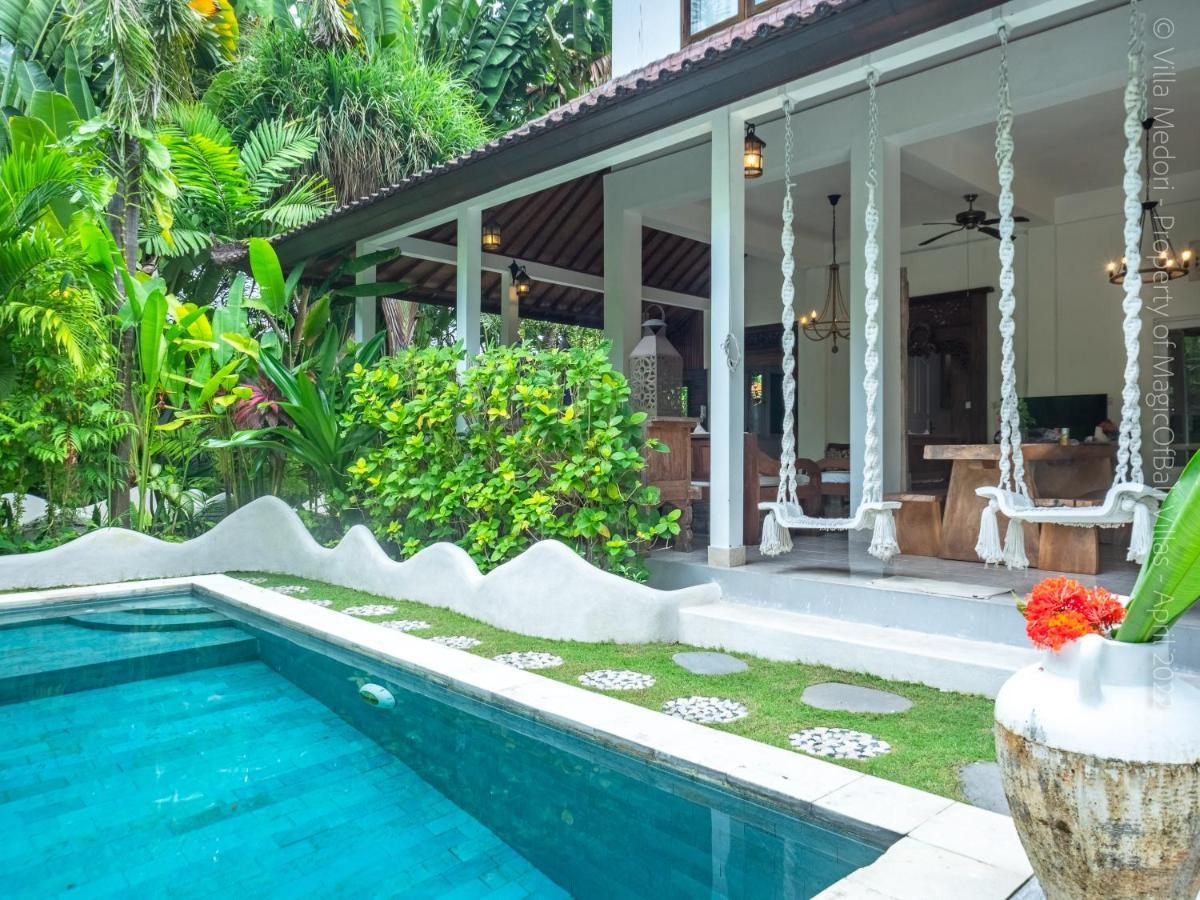 Villa Enjoy - Seminyak Center Esterno foto
