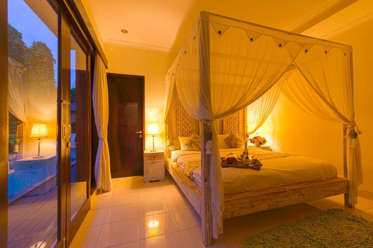 Villa Enjoy - Seminyak Center Esterno foto